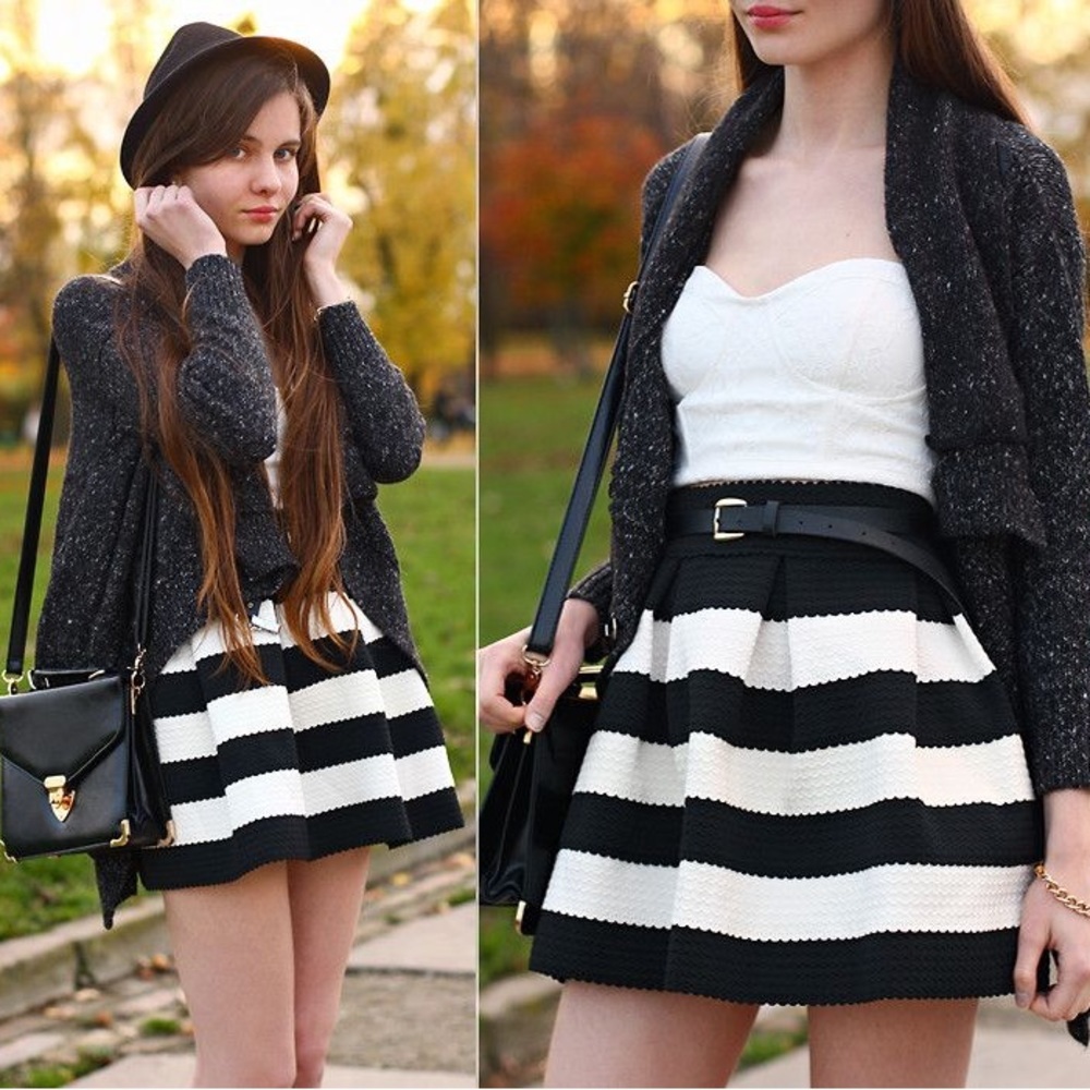 NWOT Women’s Contrast Stripes A-Line Skirt - Size Small - Picture 5 of 6